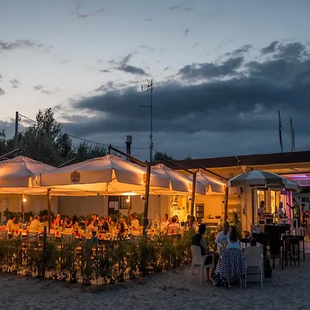 Σπίτι διακοπών Mobile In The Adriano Family Village Punta Marina