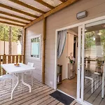 Casa vacanze Mobile In The Adriano Family Village Punta Marina